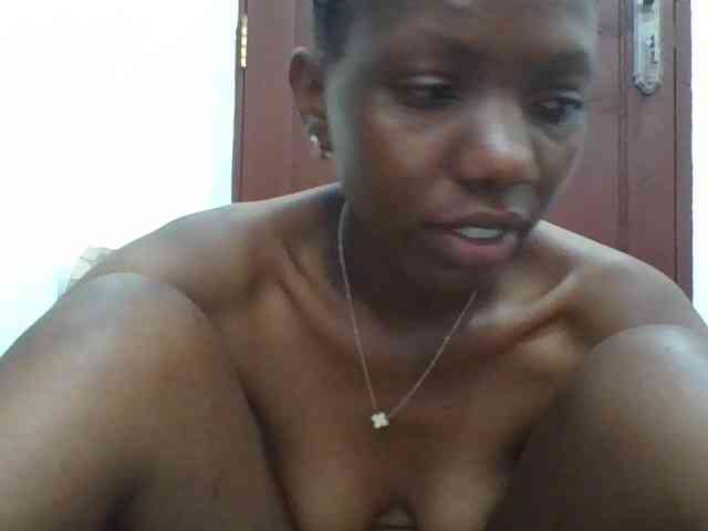 Sexyshazy webcam
