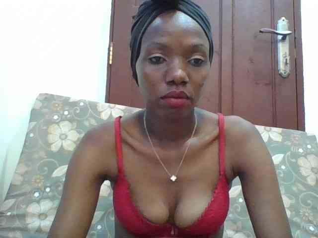 Sexyshazy webcam