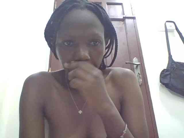 Sexyshazy webcam