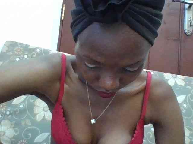 Sexyshazy webcam