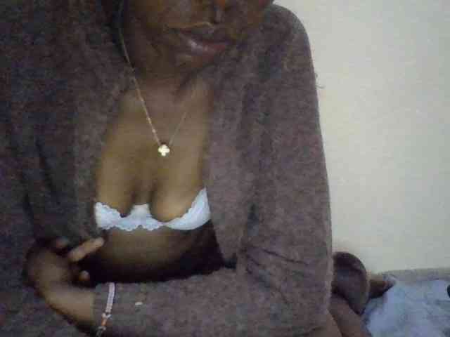 Sexyshazy webcam