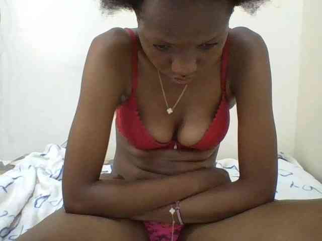 Sexyshazy webcam