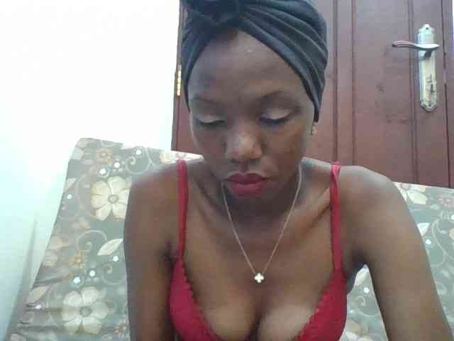 Sexyshazy webcam