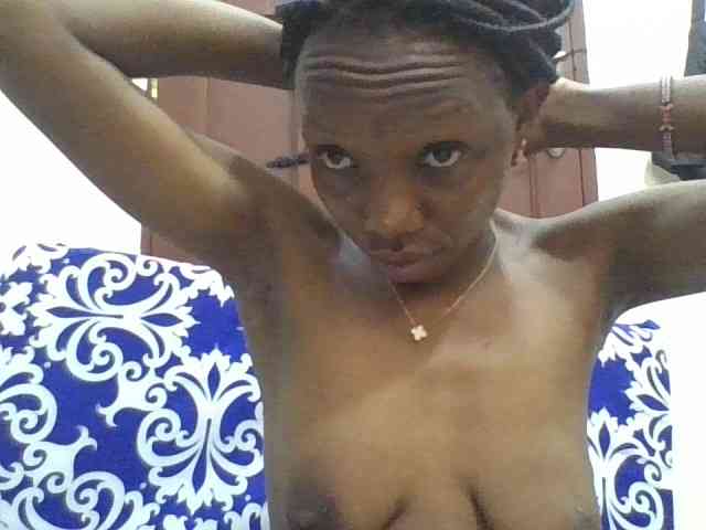 Sexyshazy webcam