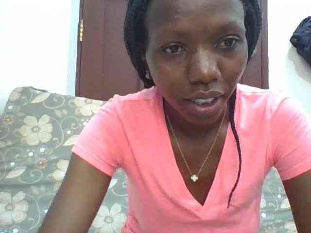 Sexyshazy webcam