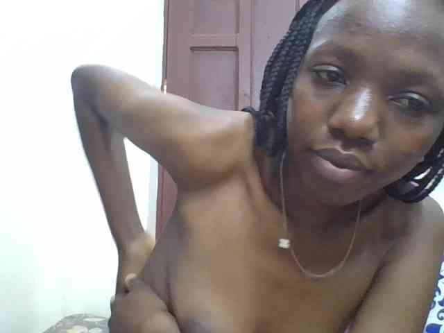Sexyshazy webcam