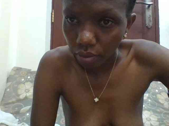 Sexyshazy webcam