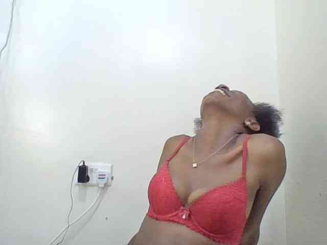 Sexyshazy webcam