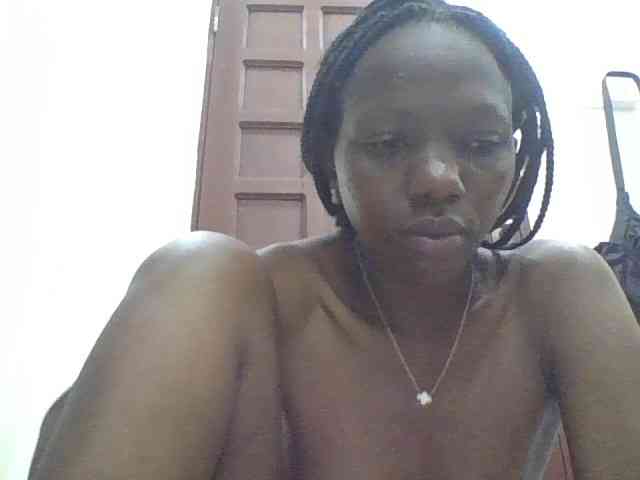 Sexyshazy webcam