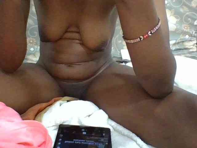 Sexyshazy webcam