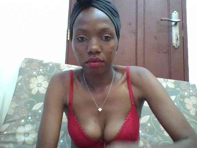Sexyshazy webcam