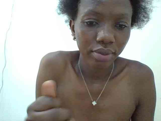 Sexyshazy webcam