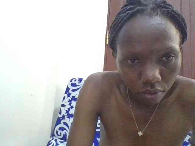 Sexyshazy webcam