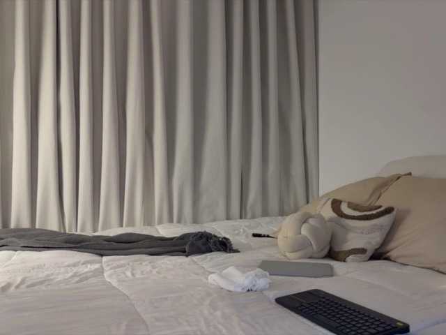 MiiaVega's BongaCams show and profile