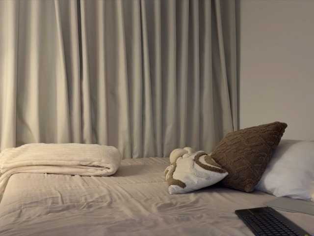 MiiaVega's BongaCams show and profile