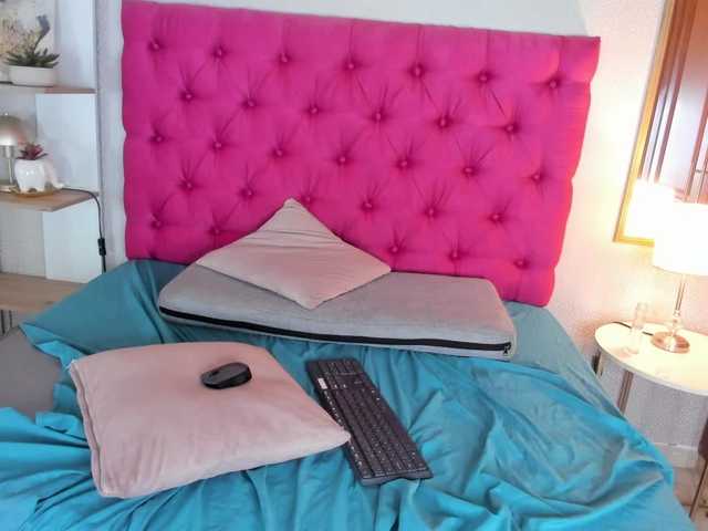 AbigailBolton on BongaCams 
