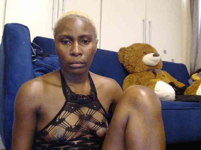 Naom webcam