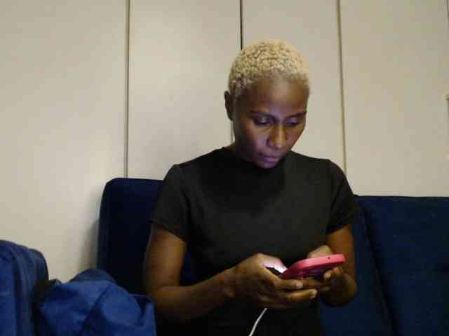 Naom webcam
