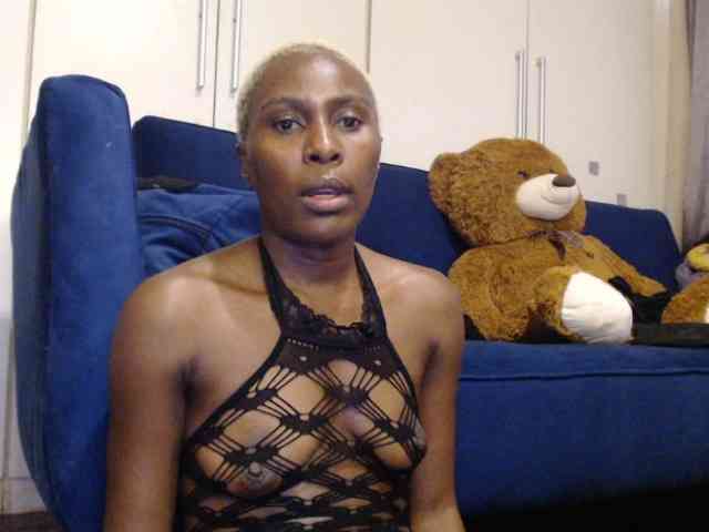 Naom webcam