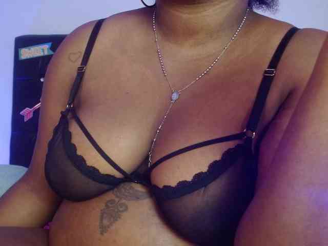 Kathie-kors00 webcam