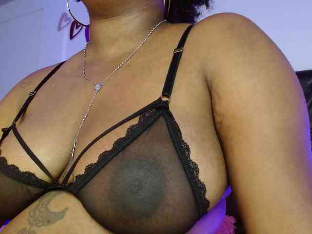 Kathie-kors00 webcam