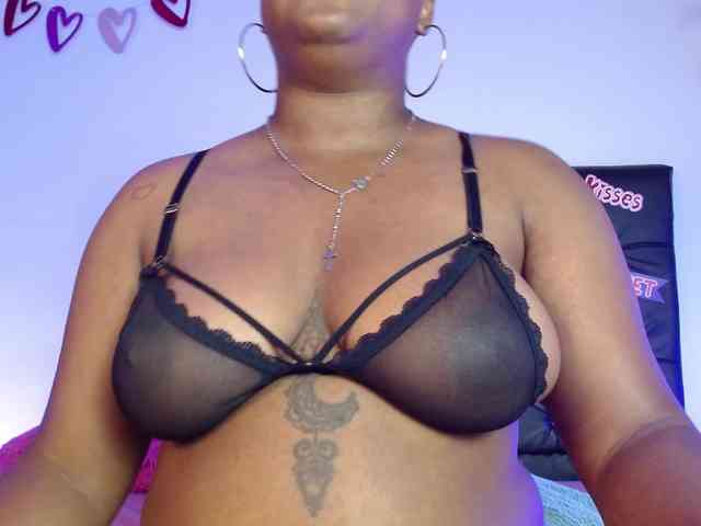 Kathie-kors00 webcam