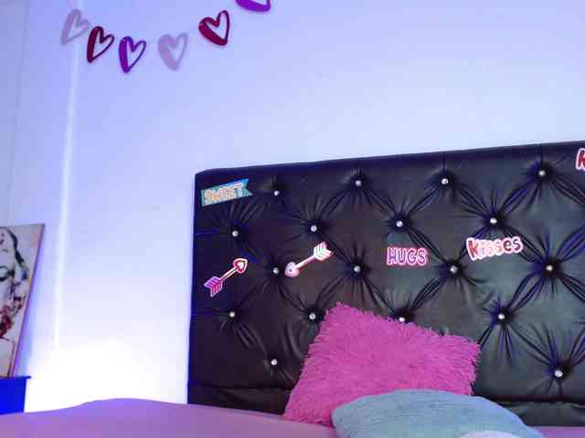 Kathie-kors00 webcam