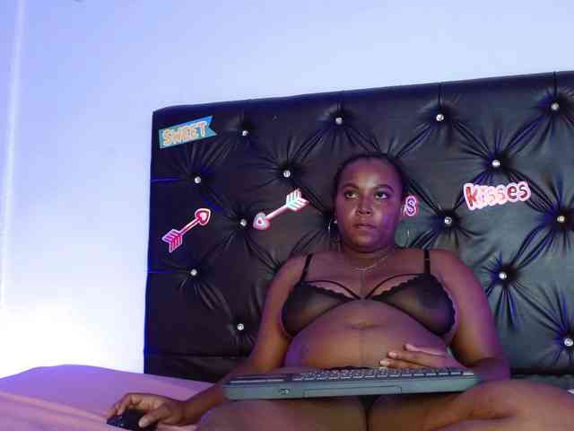 Kathie-kors00 webcam