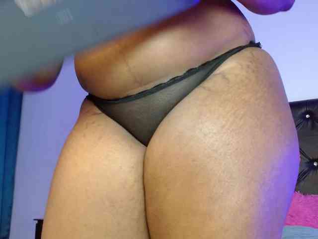 Kathie-kors00 webcam