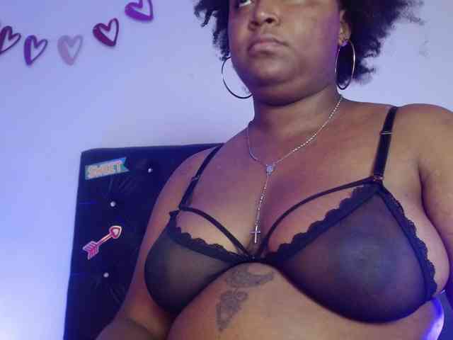 Kathie-kors00 webcam