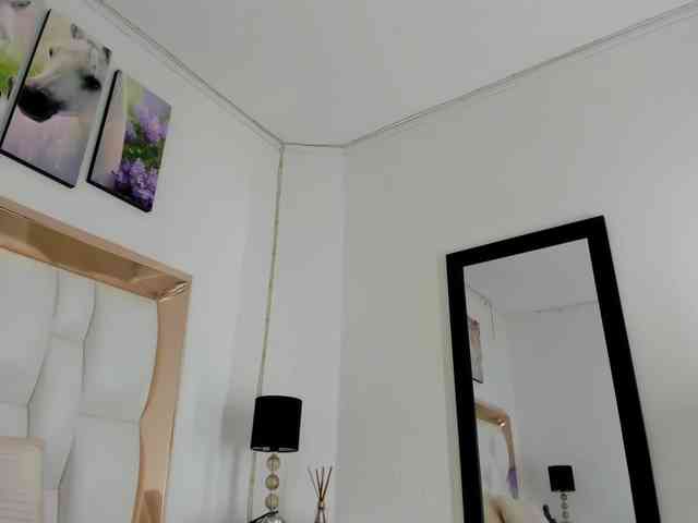 SamantaMilff webcam