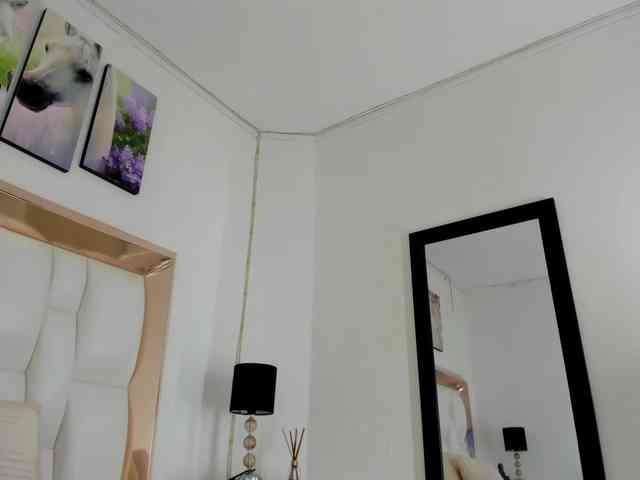 SamantaMilff webcam