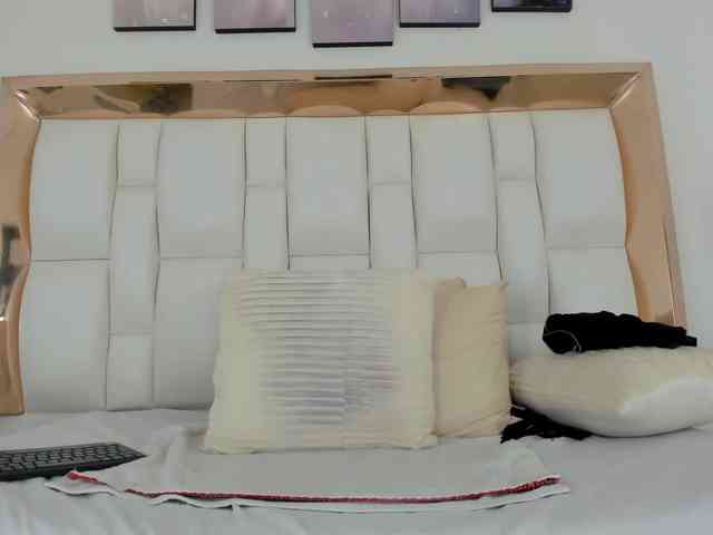 SamantaMilff webcam