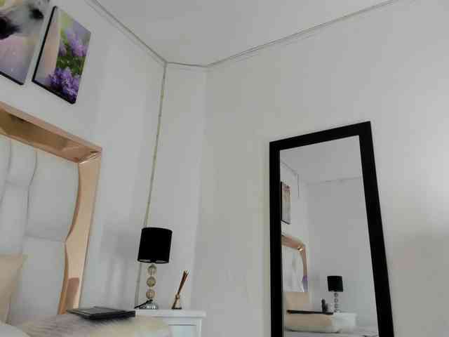 SamantaMilff webcam