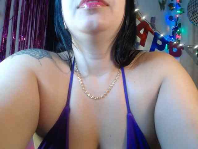 ValeriaKaur webcam