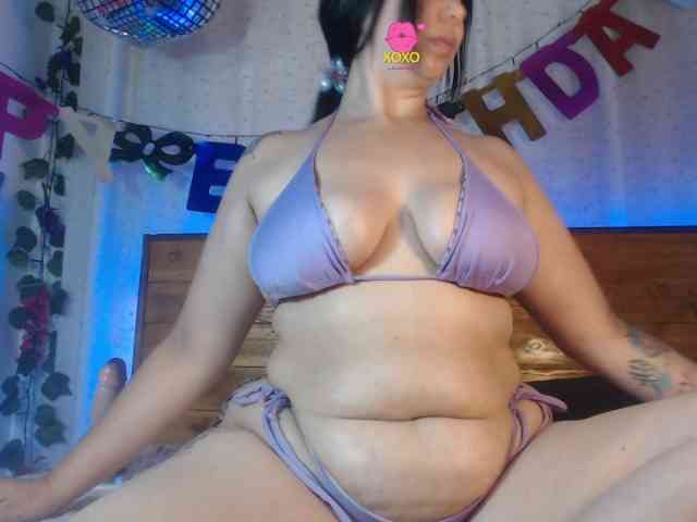 ValeriaKaur webcam