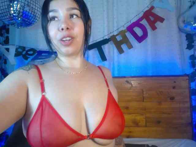 ValeriaKaur webcam