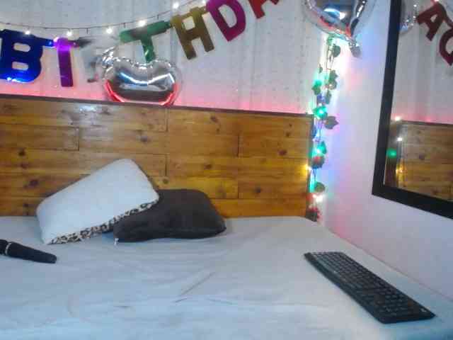 ValeriaKaur webcam