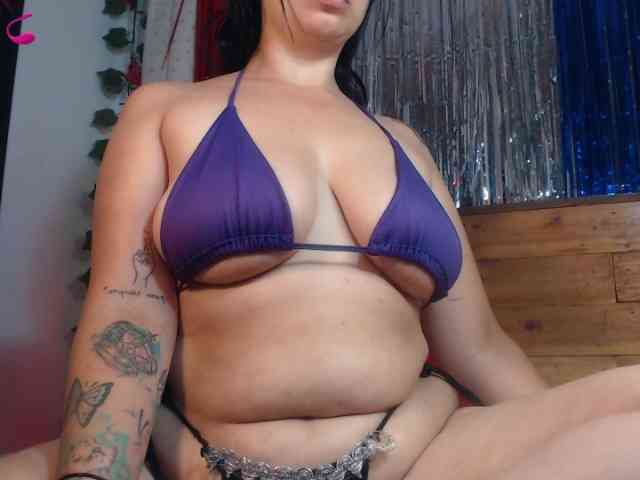 ValeriaKaur webcam