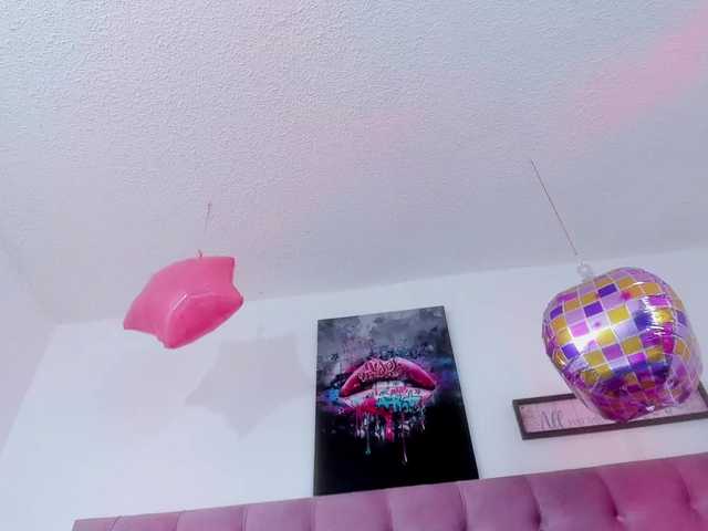 Aily-star's BongaCams show and profile