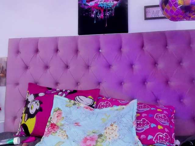 Aily-star's BongaCams show and profile