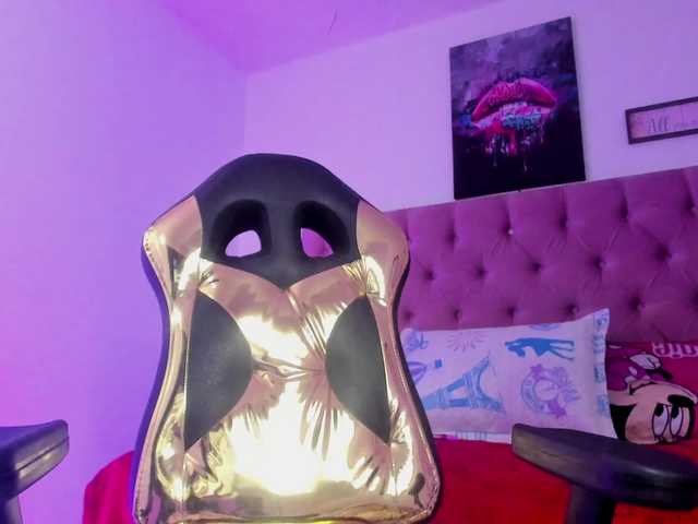 Aily-star's BongaCams show and profile