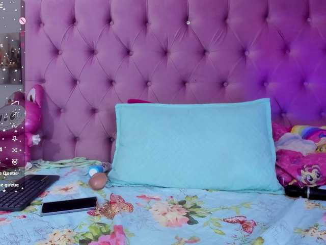 Aily-star's BongaCams show and profile