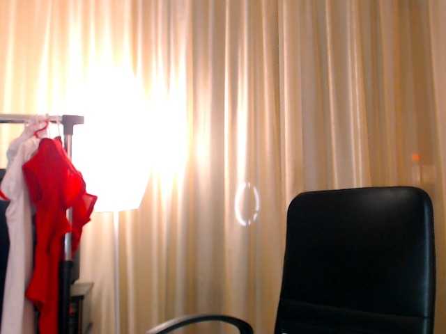 Sex chat gratuit in direct cu Alexandrawoow pe BongaCams