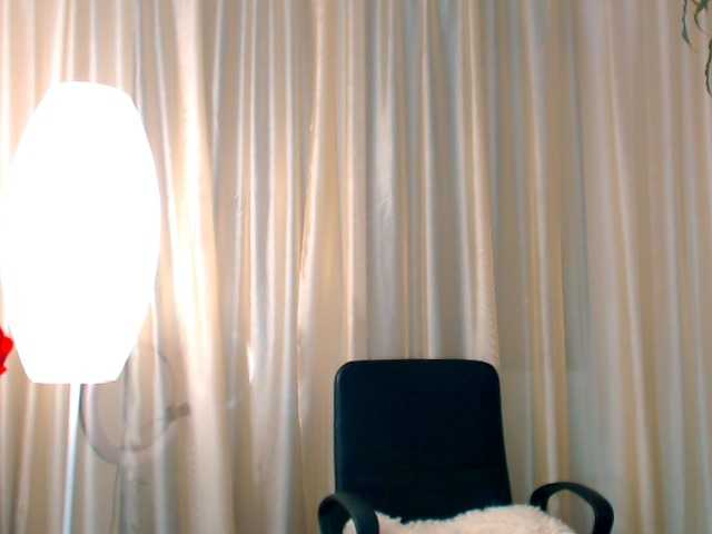 Sex chat gratuit in direct cu Alexandrawoow pe BongaCams
