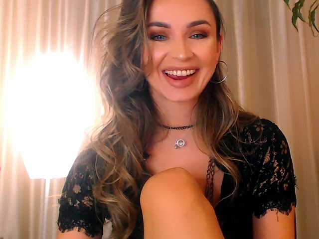 Alexandrawoow's BongaCams show and profile