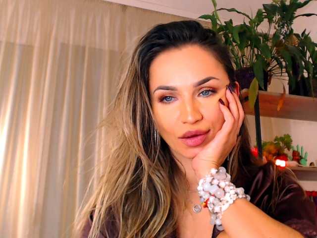 Alexandrawoow preview