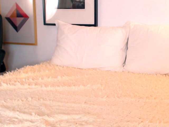 Alexandrawoow's BongaCams show and profile