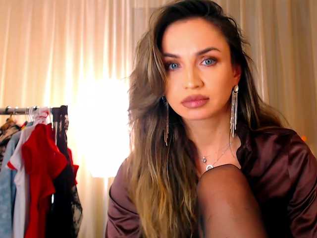 Alexandrawoow's BongaCams show and profile