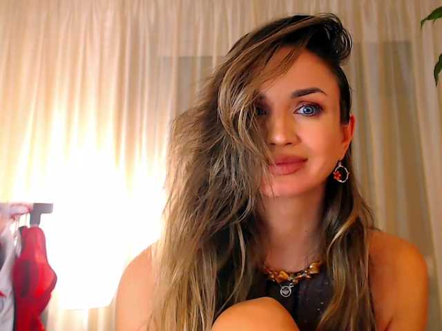 Alexandrawoow's BongaCams show and profile